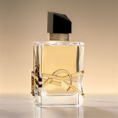 yves saint laurent profumo femmina